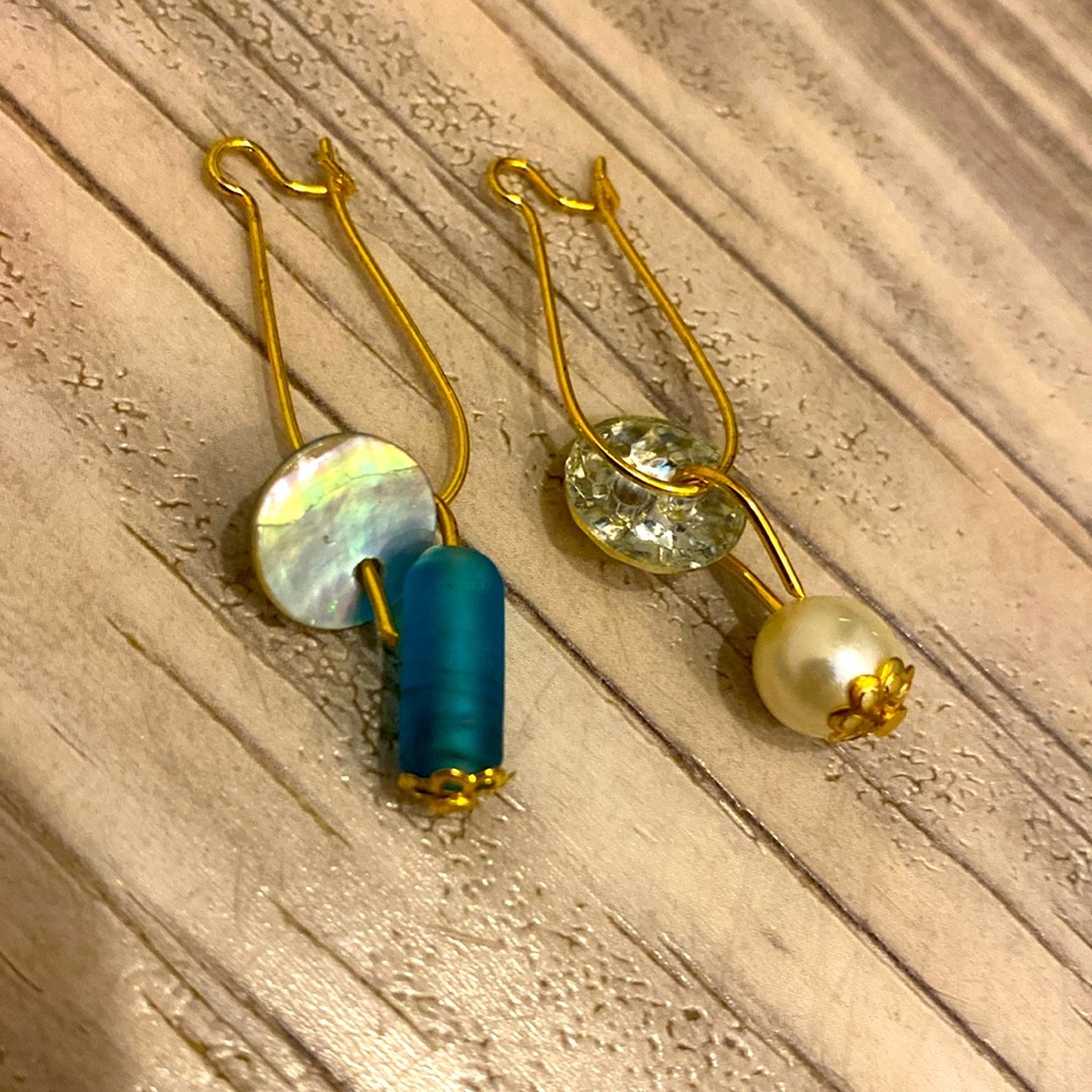 **SET OF x4** HANDMADE EARRINGS 💖 + KEY 🔑 CHAINS ⛓️‍💥